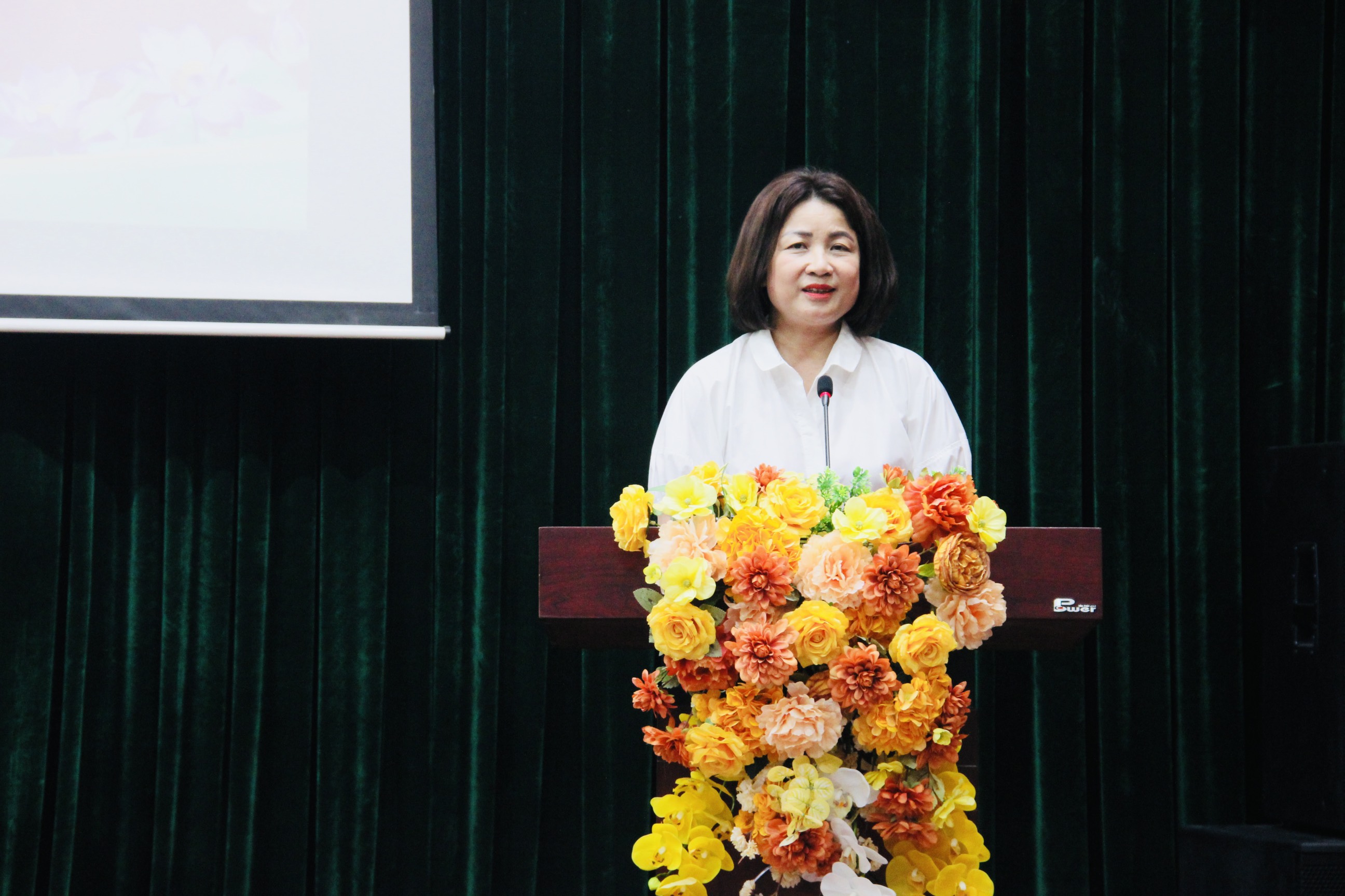 Đảng bộ cơ quan Hội LHPN Hà Nội: Nỗ lực hoàn thành tốt các nhiệm vụ trọng tâm 6 tháng cuối năm - ảnh 5
