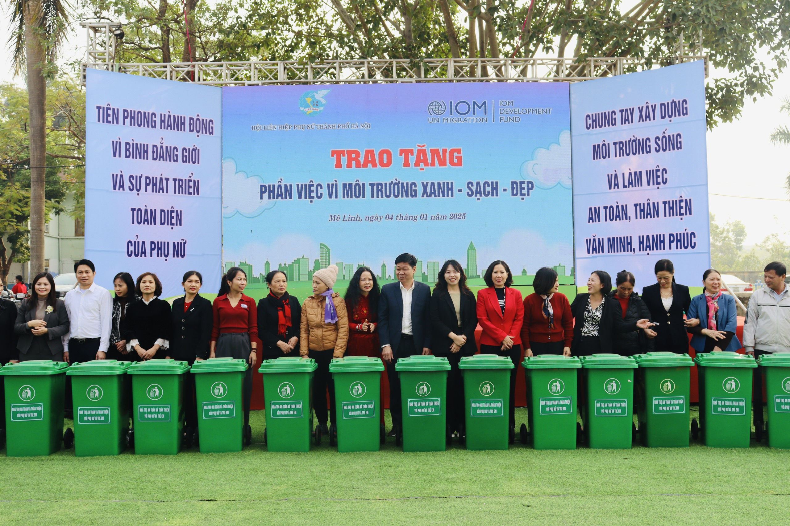 Nâng cao hiểu biết về an toàn lao động và văn hoá ứng xử cho nữ công nhân lao động tại Mê Linh - ảnh 8