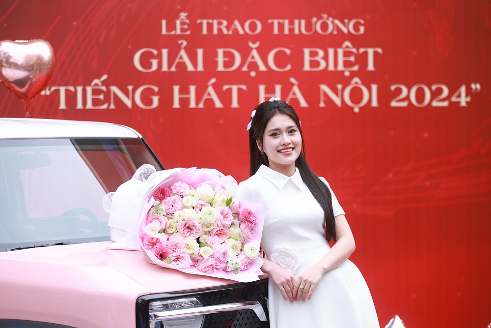 Thí sinh giải Đặc biệt cuộc thi Tiếng hát Hà Nội nhận giải thưởng “khủng”  - ảnh 2