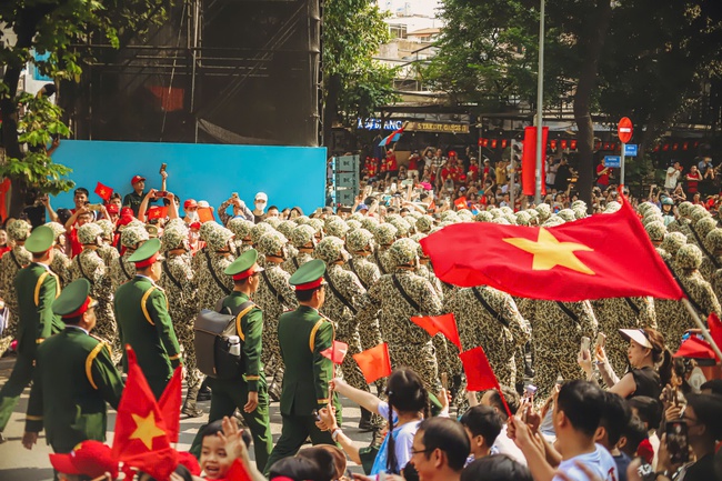 Ấn tượng đẹp tại Lễ kỷ niệm 50 năm Ngày Giải phóng miền Nam, thống nhất đất nước - ảnh 6