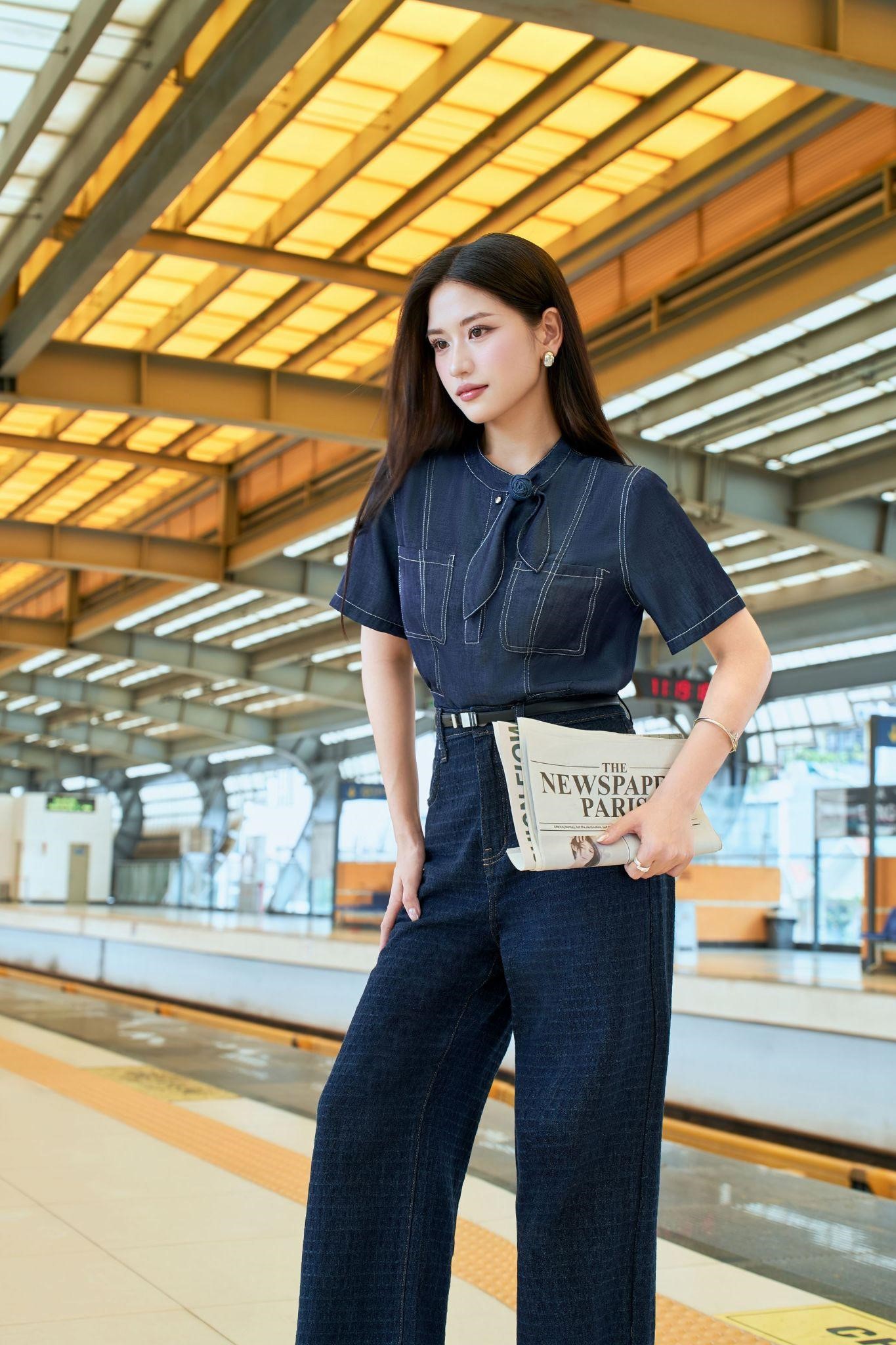 Làn gió mới từ denim trong dòng thời trang công sở hiện đại - ảnh 7