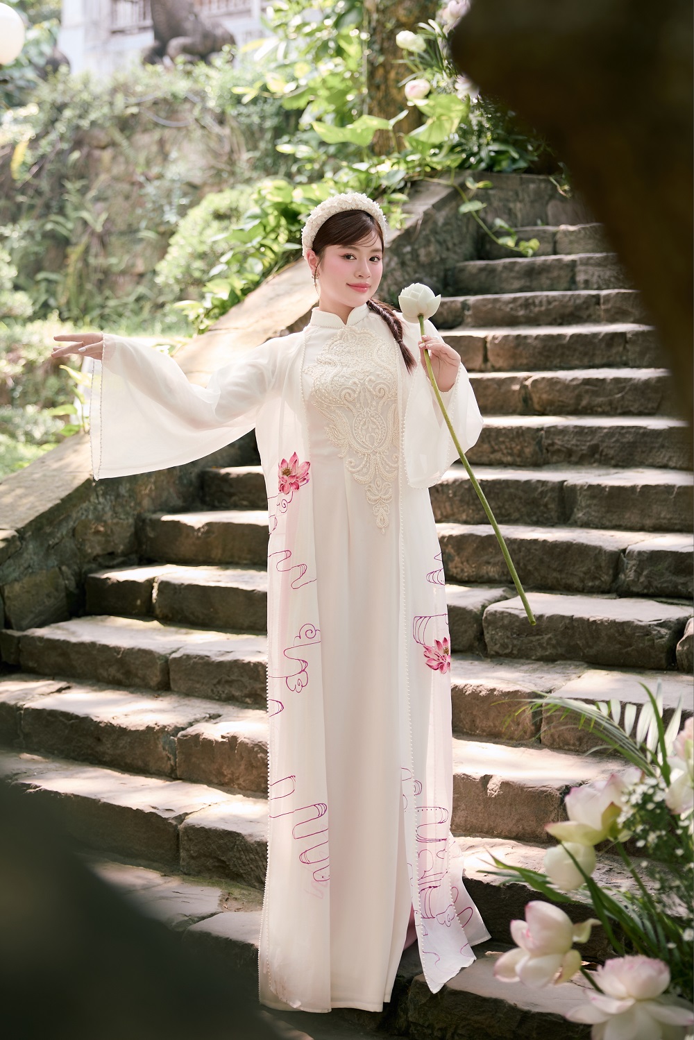 Sao mai Nguyễn Thu Hằng bền bỉ, lặng lẽ làm một việc suốt 10 năm khiến khán giả bất ngờ, thêm yêu mến - ảnh 7