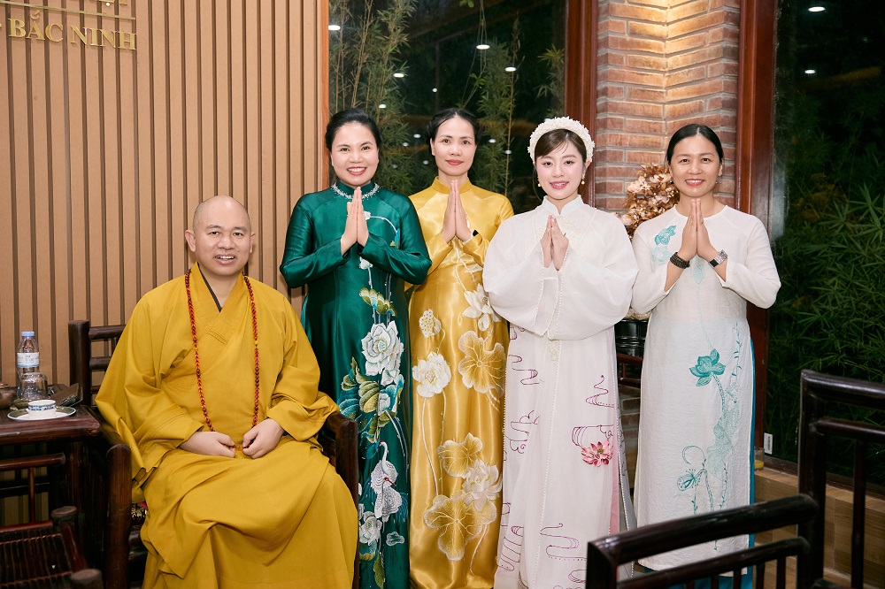 Sao mai Nguyễn Thu Hằng bền bỉ, lặng lẽ làm một việc suốt 10 năm khiến khán giả bất ngờ, thêm yêu mến - ảnh 2
