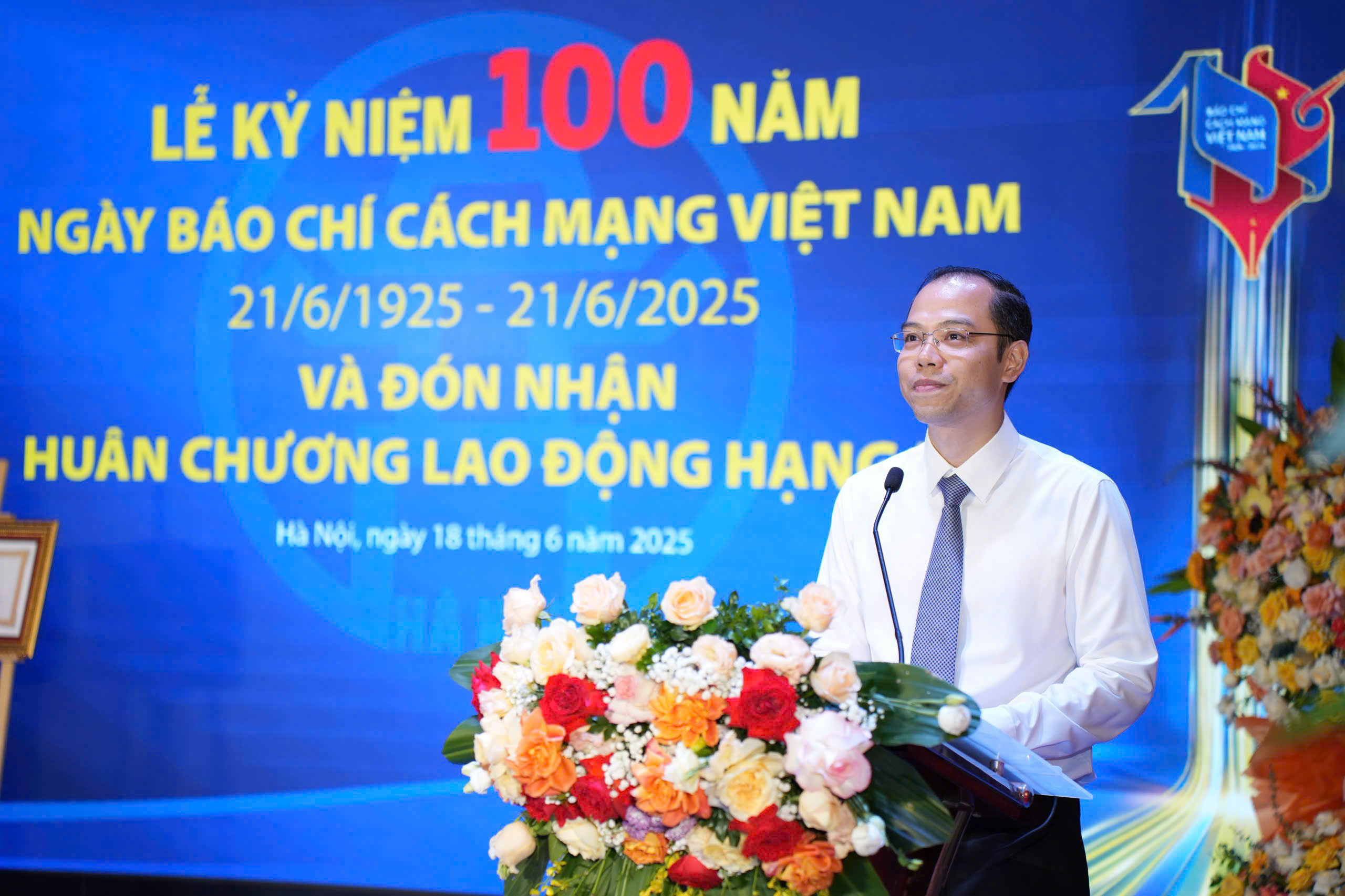 Báo Tuổi trẻ Thủ đô đón nhận Huân chương Lao động hạng Ba, khẳng định vai trò “ngọn đuốc” soi đường cho tuổi trẻ Thủ đô - ảnh 4