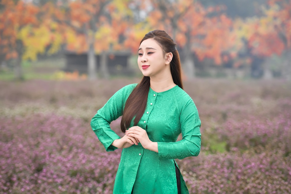 Ca sĩ Phương Nga khóc nghẹn khi nhớ đến tuổi thơ cơ cực - ảnh 4
