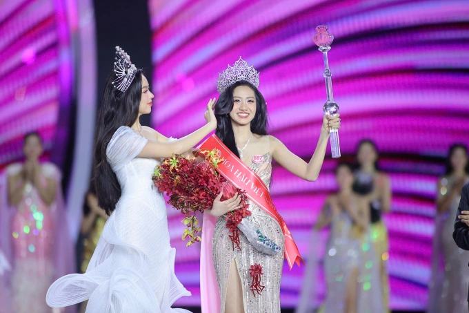 Người đẹp Hà Trúc Linh đăng quang Hoa hậu Việt Nam 2024 - ảnh 1