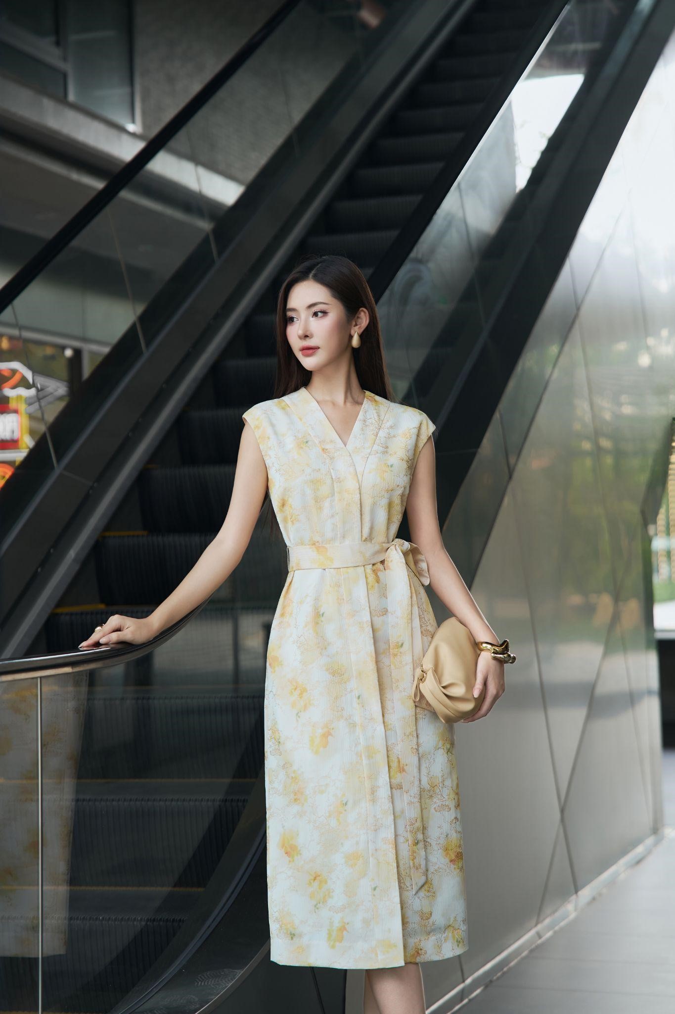 Những chiếc váy “hai tiêu chuẩn”: Nền nã ban ngày, quyến rũ đêm xuống - ảnh 8