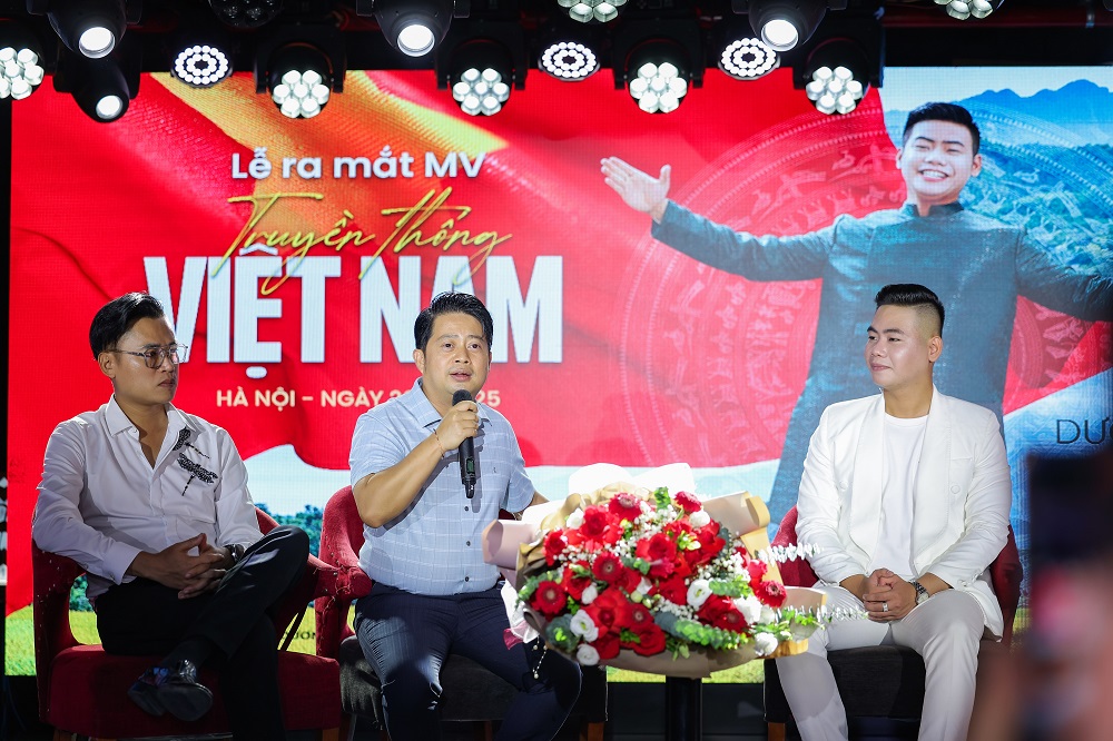 Ca sĩ đạt Huy chương Vàng âm nhạc quốc tế tôn vinh văn hóa, lịch sử Việt trong MV đầu tay - ảnh 3