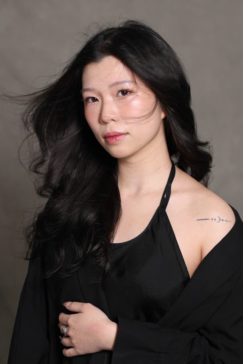 Chân dung NTK Gen Z Việt làm bùng nổ sàn diễn New York Fashion Week - ảnh 1