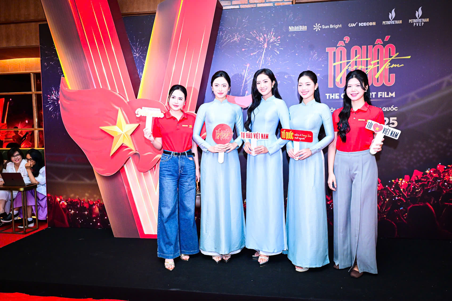 “Tổ Quốc Trong Tim: The Concert Film”, hơn cả một bộ phim đó là sứ mệnh tiếp tục lan tỏa tình yêu Tổ quốc - ảnh 4
