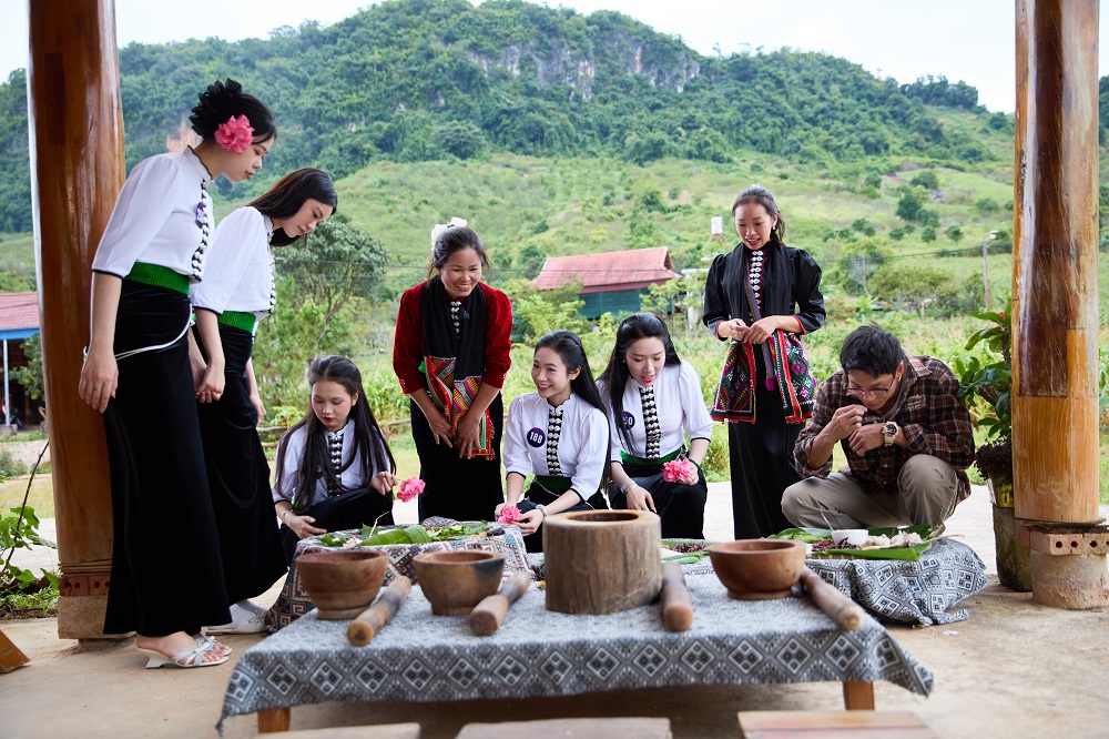 Top 30 Hoa hậu du lịch dân tộc Việt Nam 2025 hóa thân thành những cô gái Thái xinh đẹp, duyên dáng  - ảnh 5