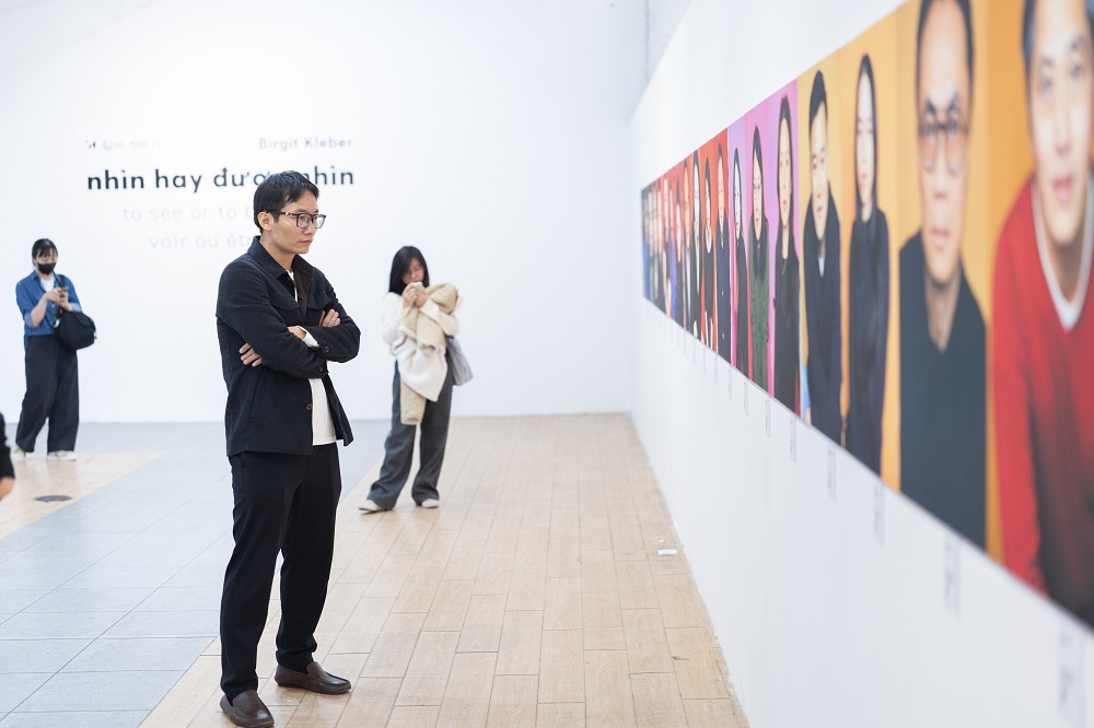 Nữ nhiếp ảnh gia người Đức nổi tiếng Birgit Kleber và dấu ấn mạnh mẽ với triển lãm chân dung tại Hà Nội - ảnh 6