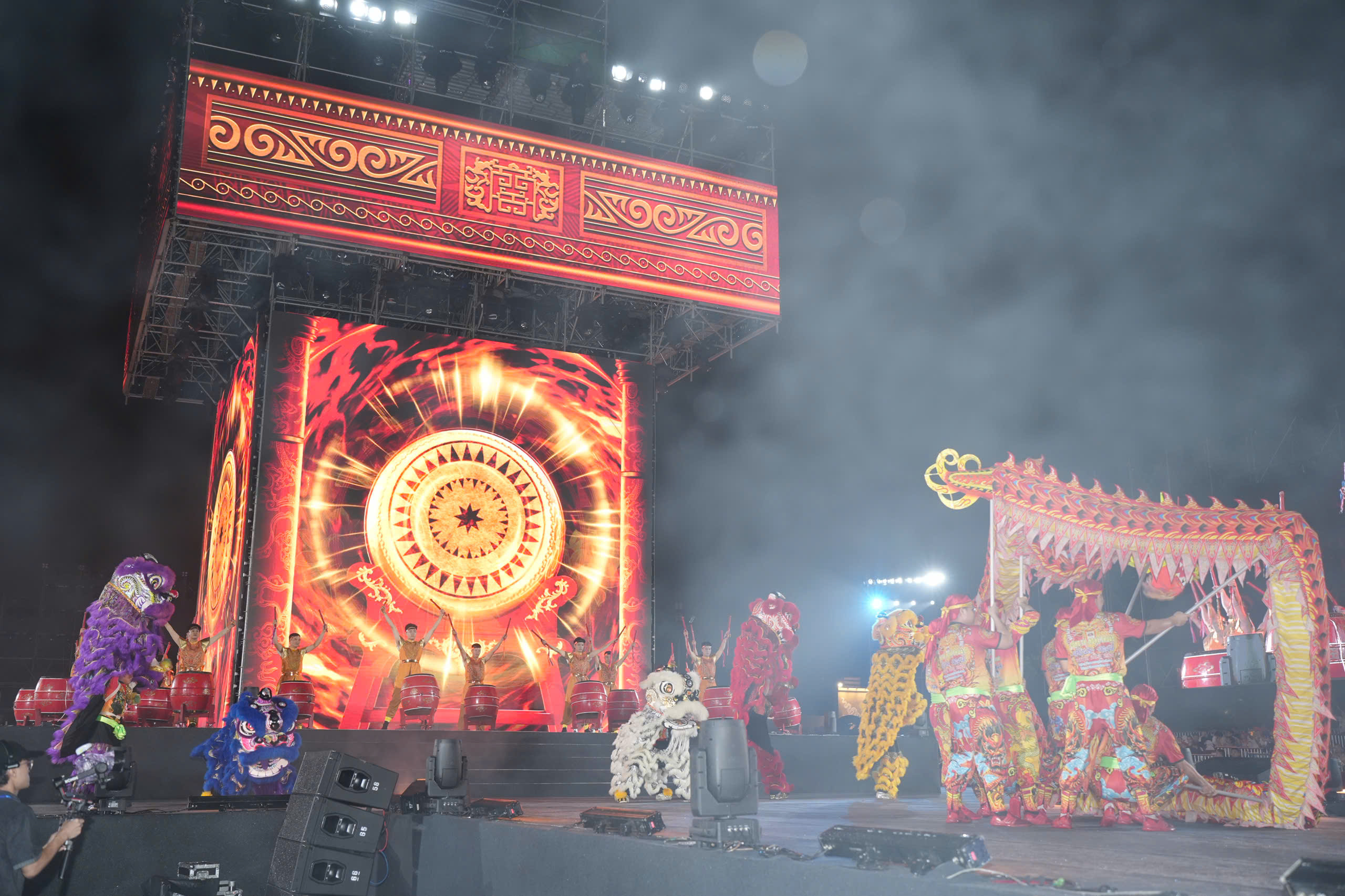 Lễ Khai mạc Festival Thăng Long - Hà Nội năm 2025 và “Bản giao hưởng di sản” rực rỡ giữa lòng Hà Nội - ảnh 8