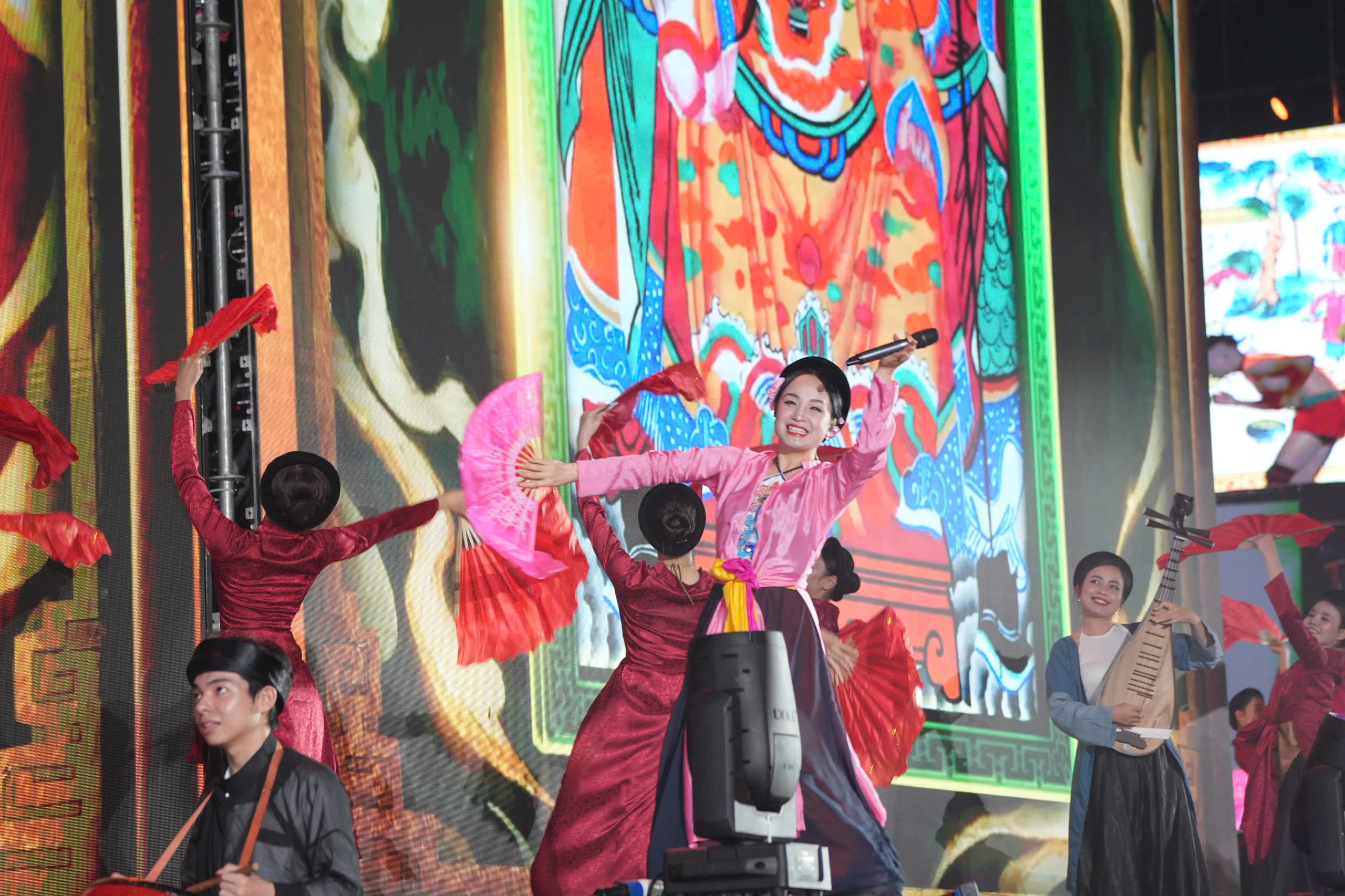 Lễ Khai mạc Festival Thăng Long - Hà Nội năm 2025 và “Bản giao hưởng di sản” rực rỡ giữa lòng Hà Nội - ảnh 5