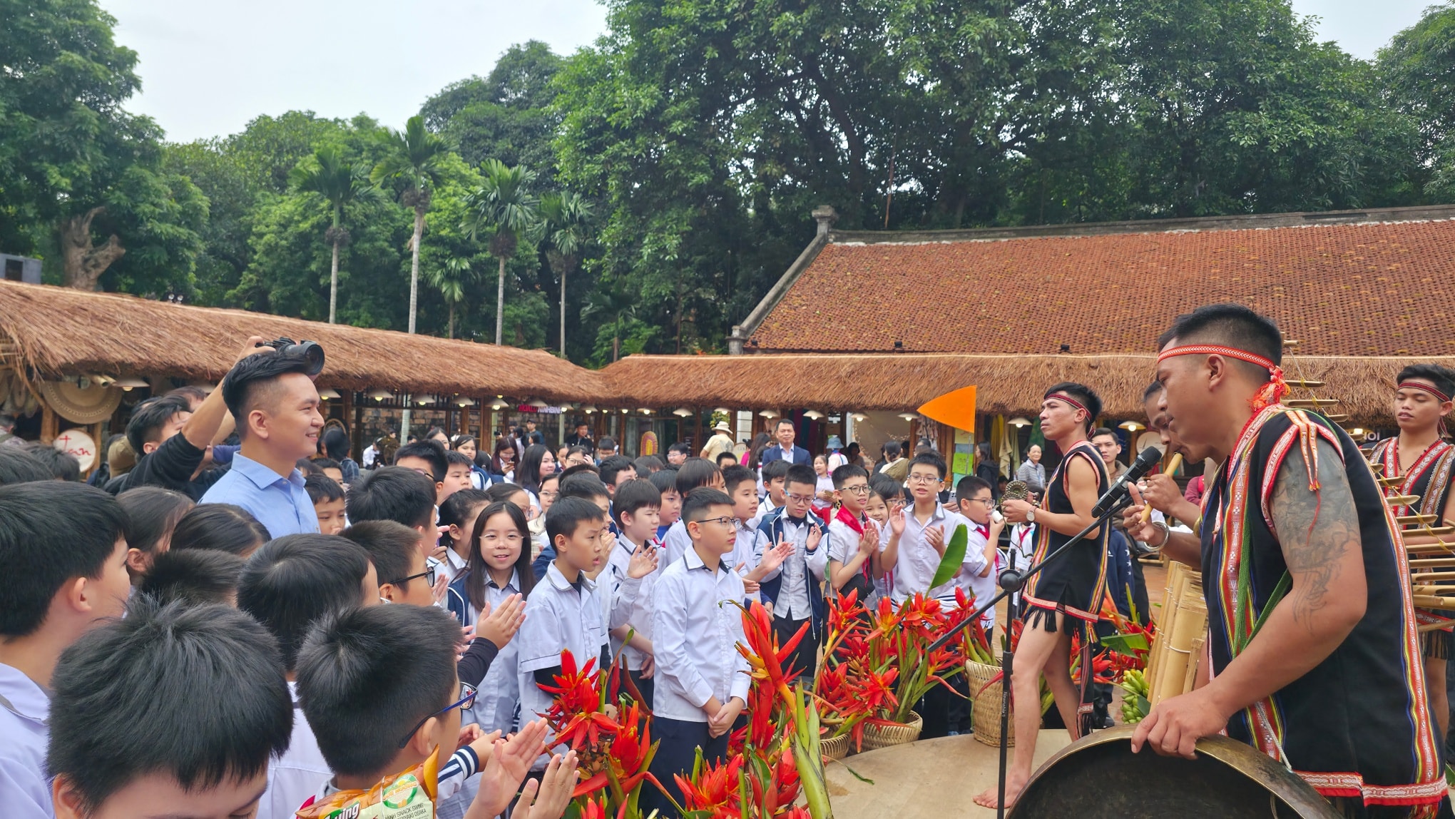 Đổi mới sáng tạo trong bảo tồn di sản văn hóa – đòn bẩy phát triển văn hóa và con người Việt Nam thời kỳ mới - ảnh 3