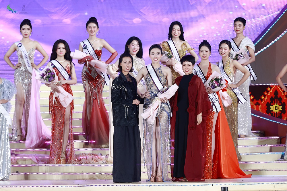 Đêm Chung Kết Hoa hậu Du lịch Dân tộc Việt Nam 2025- ngày hội sắc màu văn hóa các dân tộc Việt Nam - ảnh 13