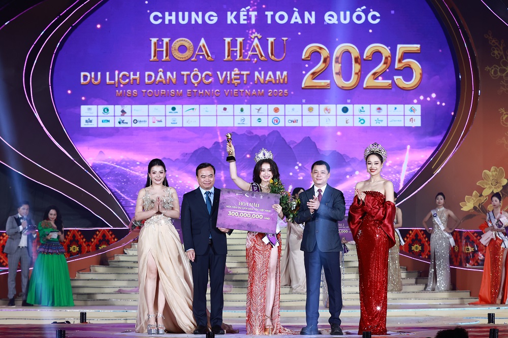 Đêm Chung Kết Hoa hậu Du lịch Dân tộc Việt Nam 2025- ngày hội sắc màu văn hóa các dân tộc Việt Nam - ảnh 12