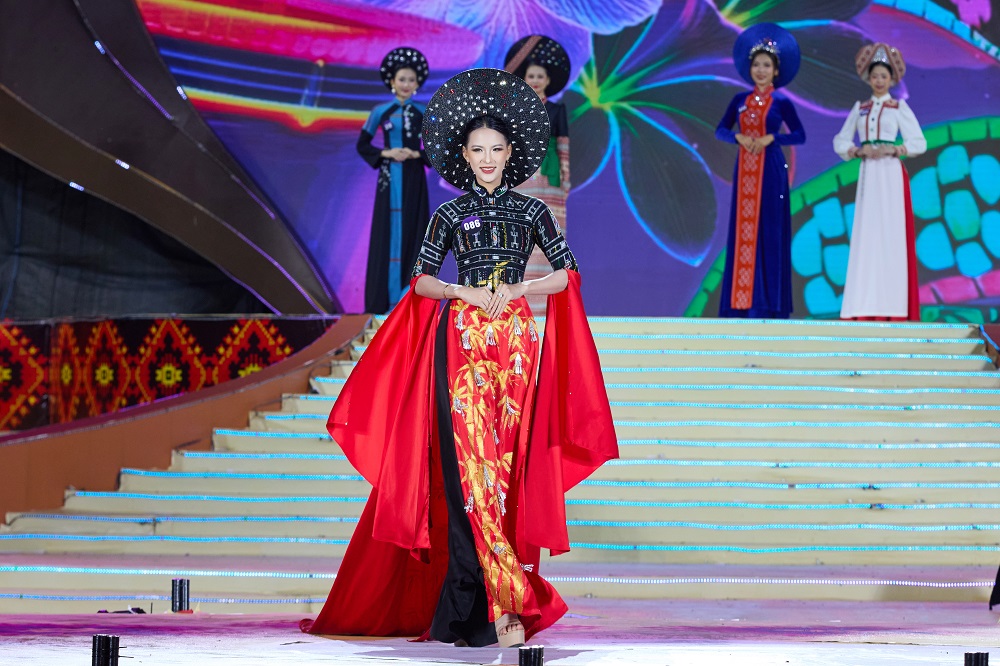 Đêm Chung Kết Hoa hậu Du lịch Dân tộc Việt Nam 2025- ngày hội sắc màu văn hóa các dân tộc Việt Nam - ảnh 5