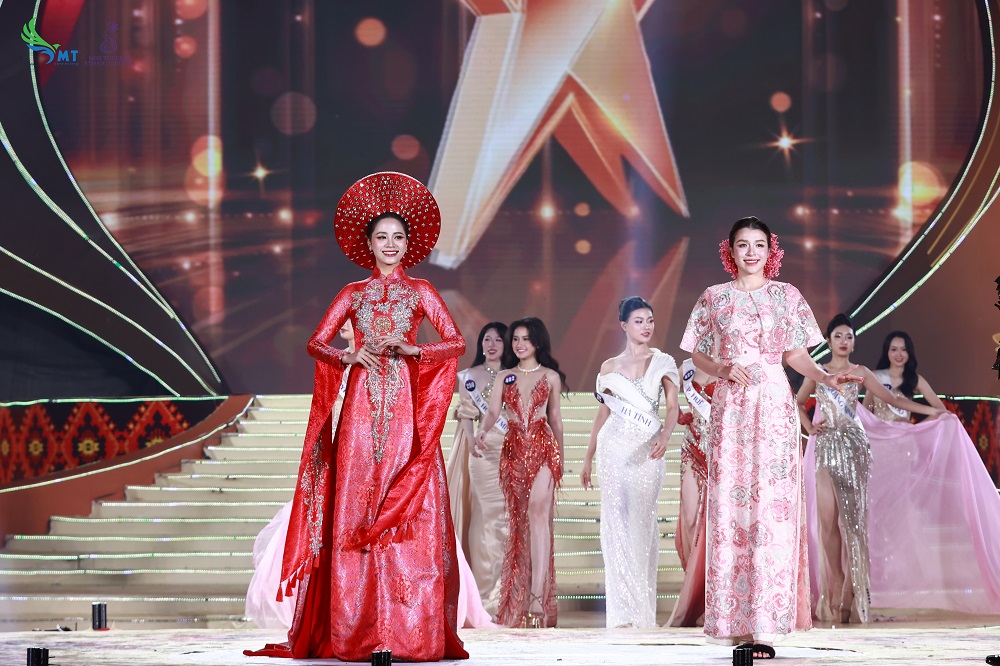 Đêm Chung Kết Hoa hậu Du lịch Dân tộc Việt Nam 2025- ngày hội sắc màu văn hóa các dân tộc Việt Nam - ảnh 17