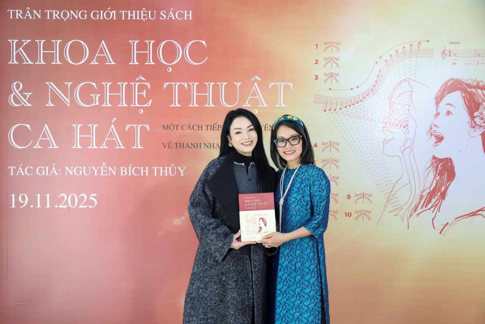 Giảng viên thanh nhạc, nghệ sĩ Opera Bích Thủy ra mắt sách quý về sư phạm thanh nhạc ở Việt Nam  - ảnh 5