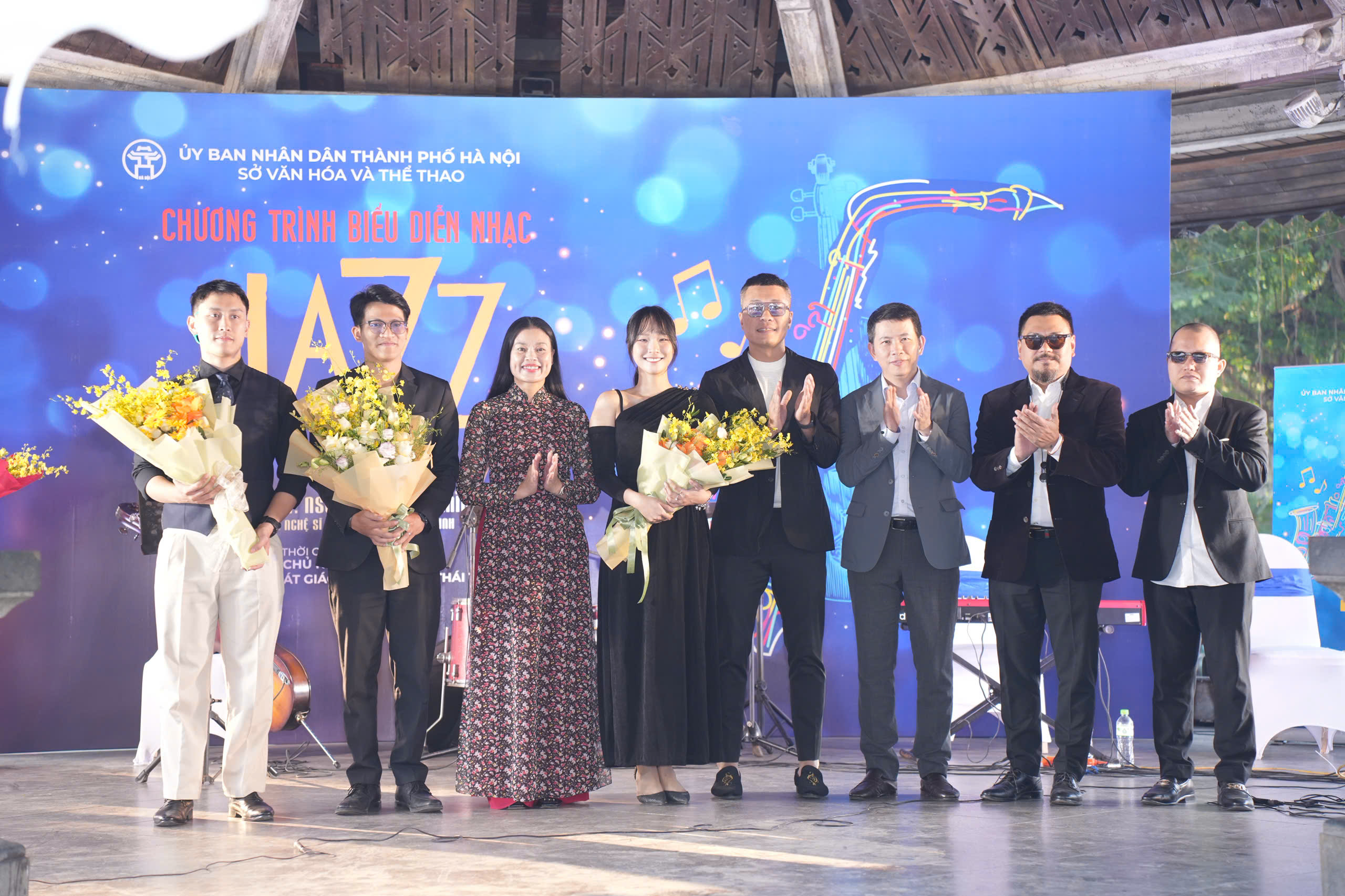 “Âm nhạc cuối tuần”: Điểm hẹn nghệ thuật, không gian sáng tạo mới bên hồ Gươm - ảnh 3