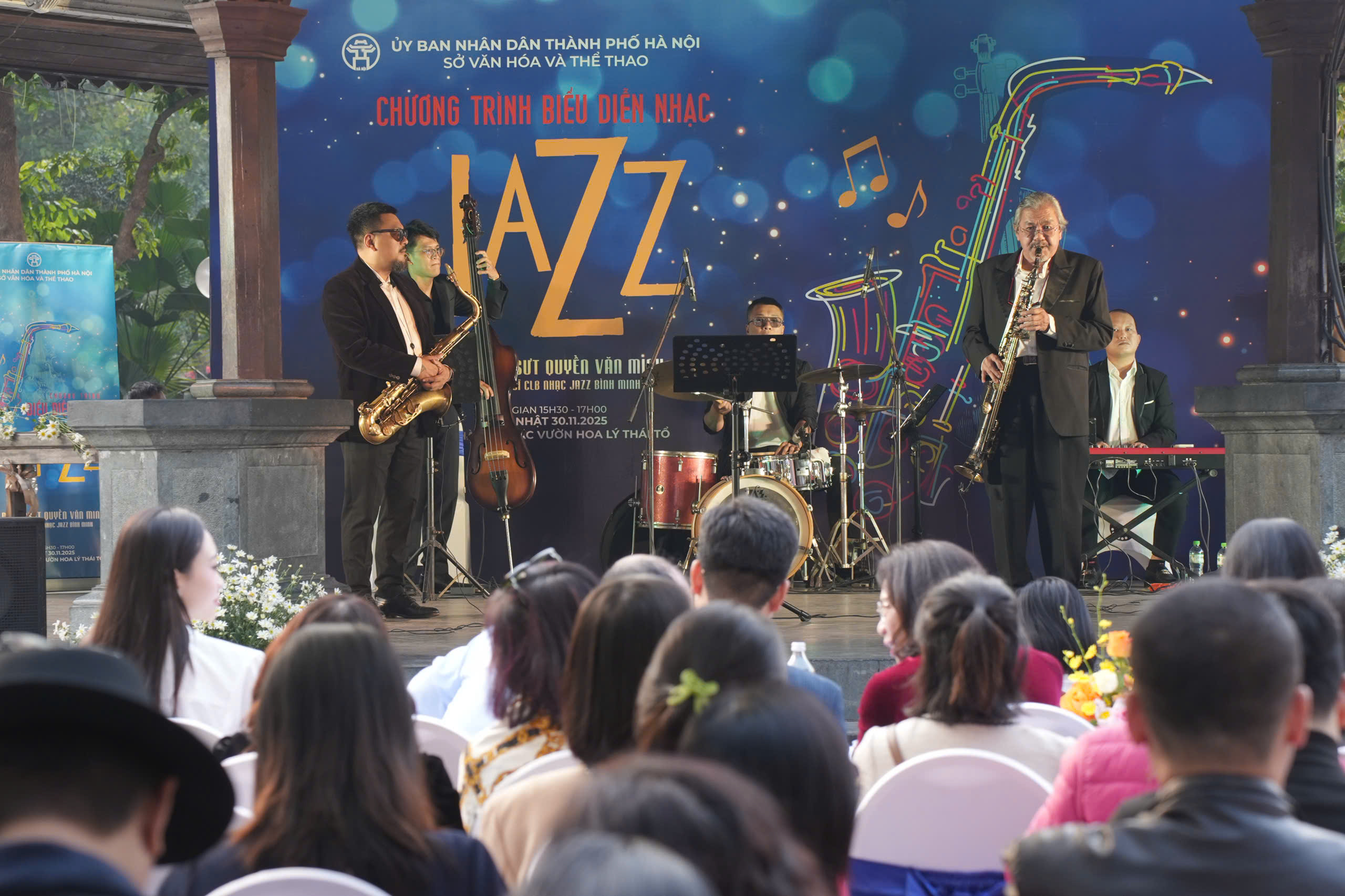 “Âm nhạc cuối tuần”: Điểm hẹn nghệ thuật, không gian sáng tạo mới bên hồ Gươm - ảnh 7