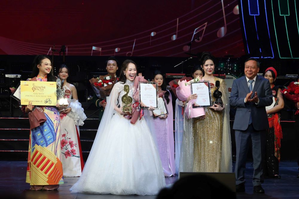 Đào Lê Phương Chi giành giải Quán quân “Tiếng hát Hà Nội” 2025 khép lại mùa giải đầy cảm xúc - ảnh 1