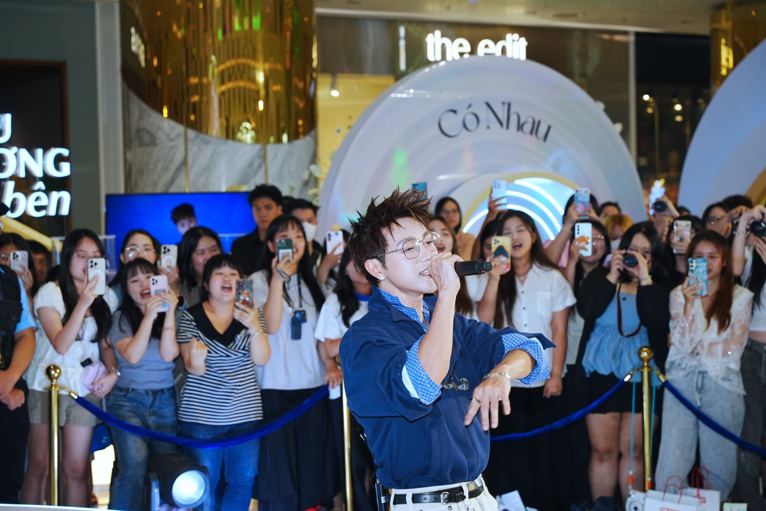 Ca sĩ Anh Tú - LyLy và loạt nghệ sĩ nổi tiếng hội tụ kể câu chuyện “có nhau” - ảnh 3