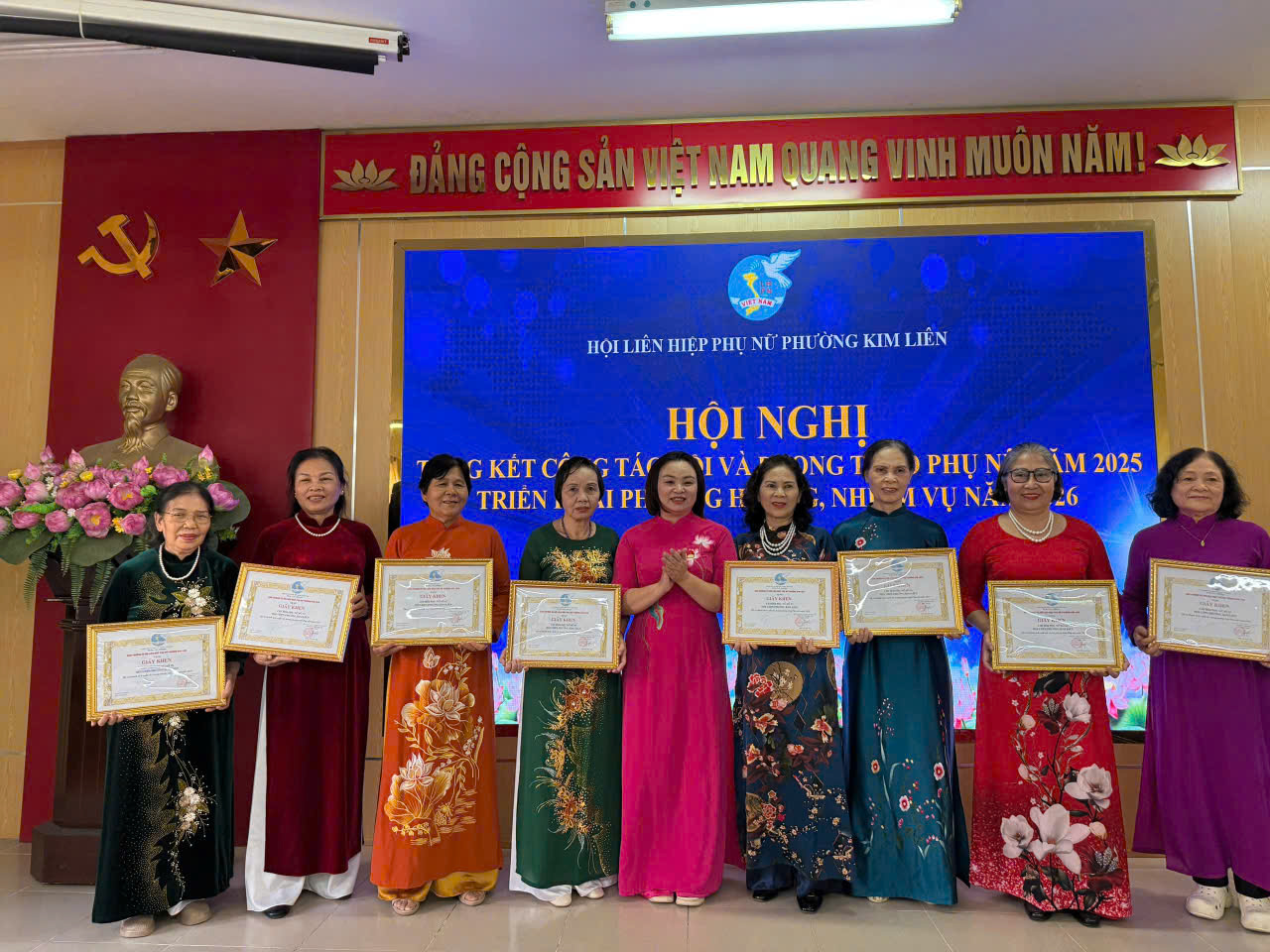 Hội LHPN phường Kim Liên hoàn thành xuất sắc nhiệm vụ năm 2025, quyết tâm thực hiện thắng lợi mục tiêu chuyển đổi số trong giai đoạn tới  - ảnh 1