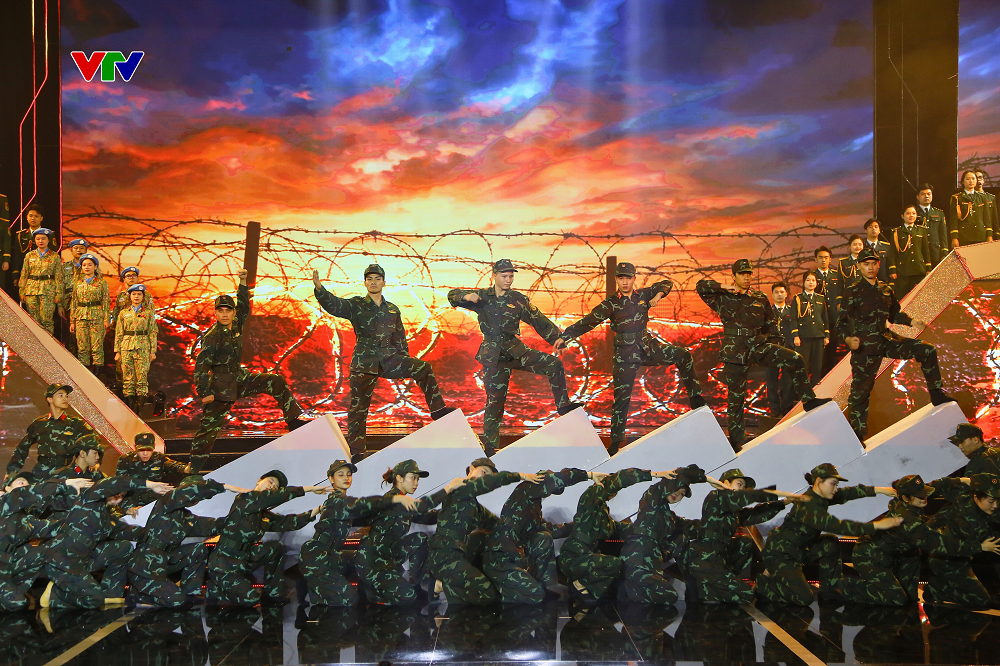 “Mệnh lệnh từ trái tim” – Bản hùng ca tri ân Quân đội nhân dân Việt Nam anh hùng - ảnh 2