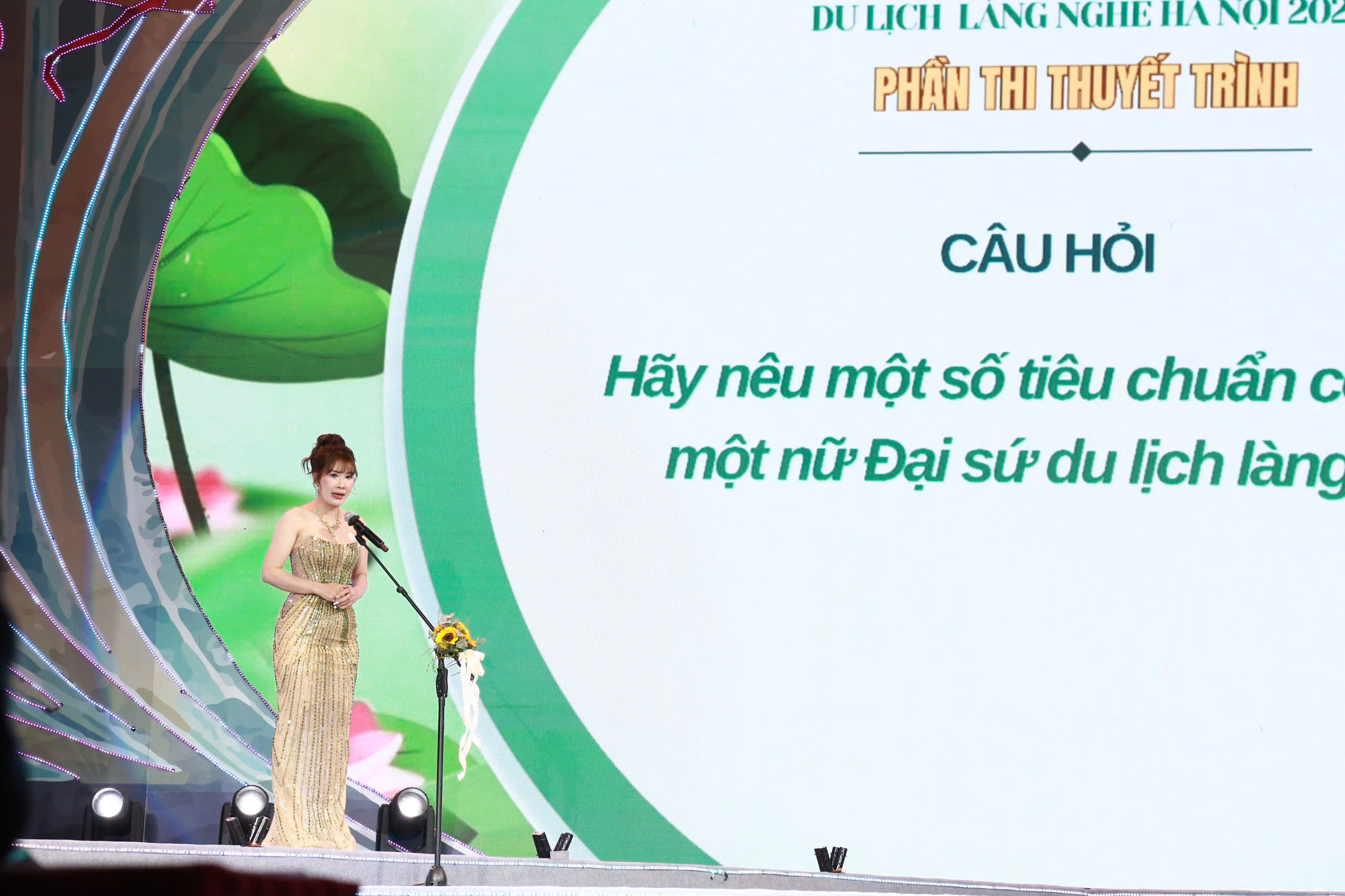 Top 20 thí sinh Nữ Đại sứ du lịch làng nghề Hà Nội 2025 lộng lẫy, kiêu sa với dạ hội  - ảnh 10