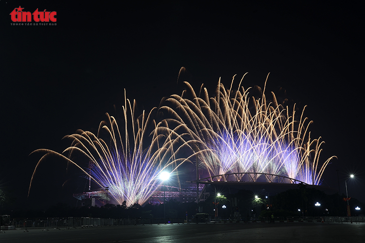 Sơ duyệt màn pháo hoa nghệ thuật quy mô lớn tại Mỹ Đình - ảnh 5