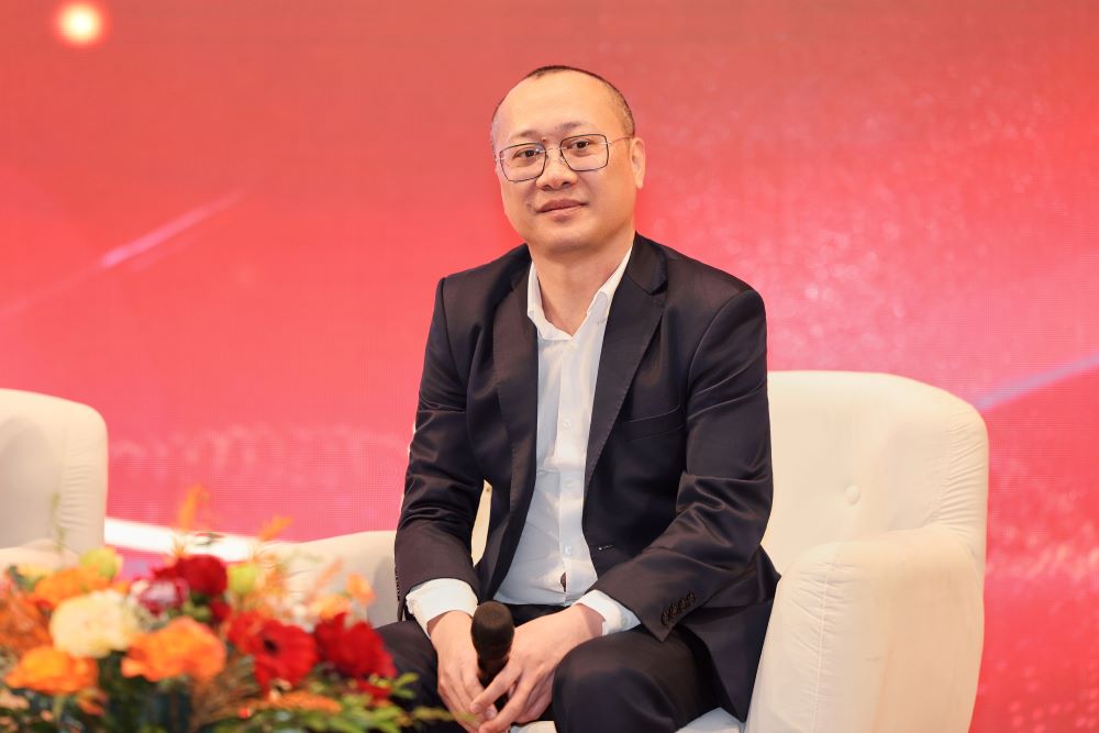 NSND Quốc Hưng kết hợp nhạc sĩ Nguyễn Thành Trung thực hiện bản trường ca “Đất nước hôm nay” chào mừng Đại hội Đảng XIV - ảnh 3