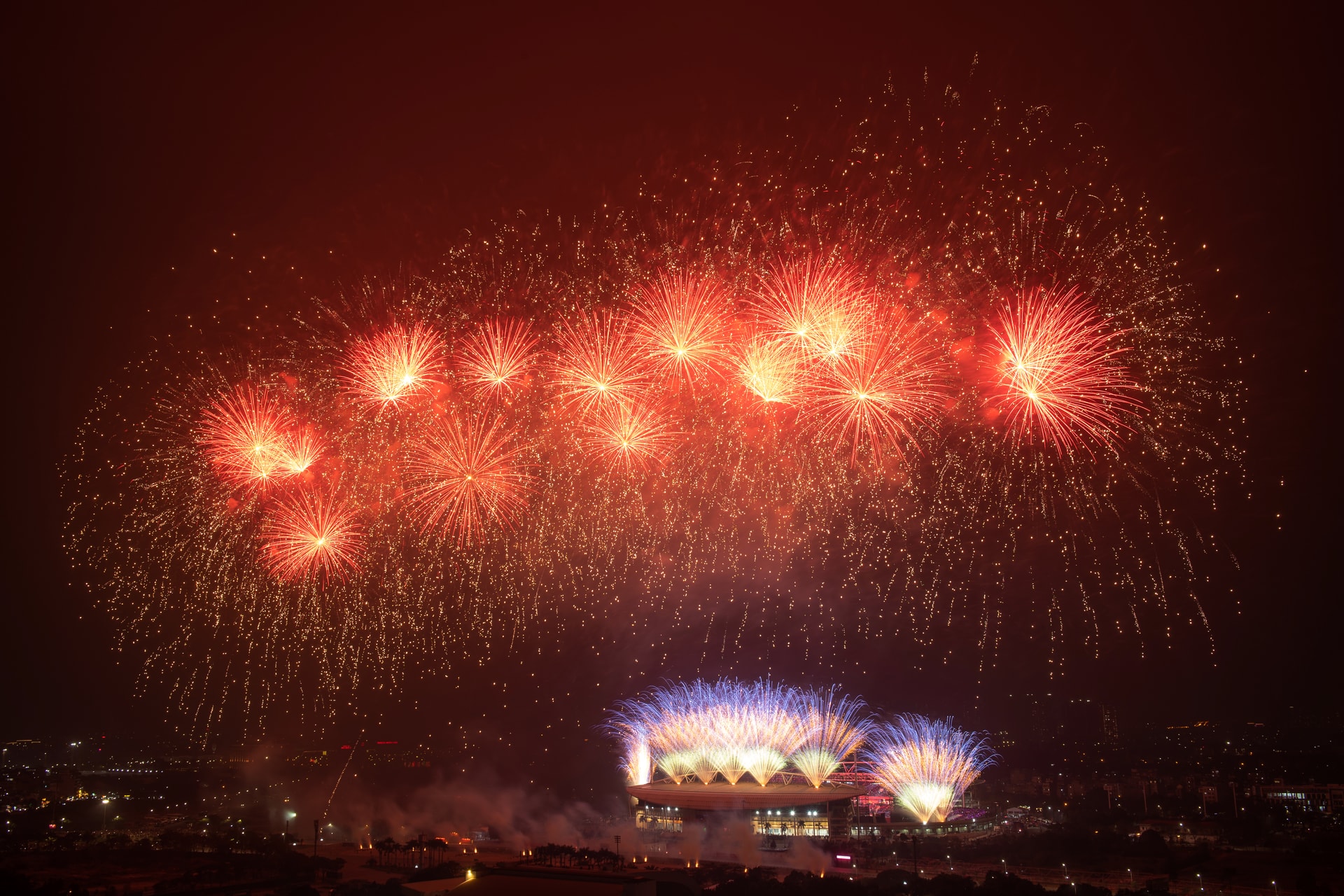 Dưới lá cờ vẻ vang của Đảng: khẳng định niềm tin vào cơ đồ rực rỡ của Tổ quốc bằng ngôn ngữ nghệ thuật  - ảnh 11