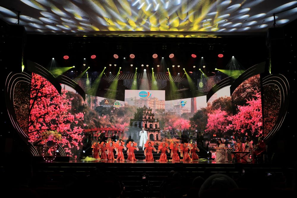 Tết Vạn Lộc 2026 - bản hòa ca xúc động về “Mẹ và Quê hương” - ảnh 1