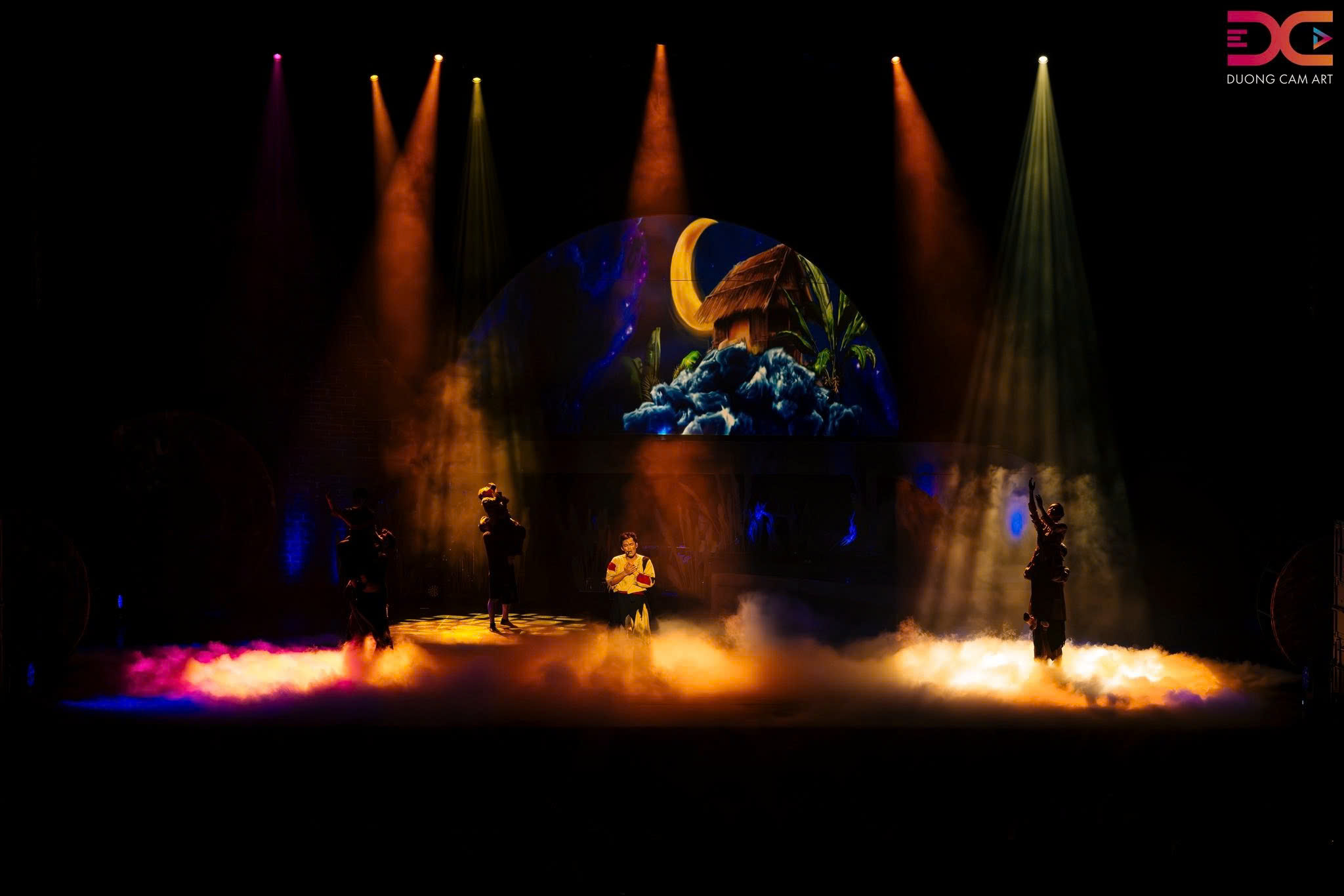 Vở Nhạc kịch luôn cháy vé "Giấc mơ Chí Phèo" đoạt giải thưởng Tinh hoa sân khấu  - ảnh 2