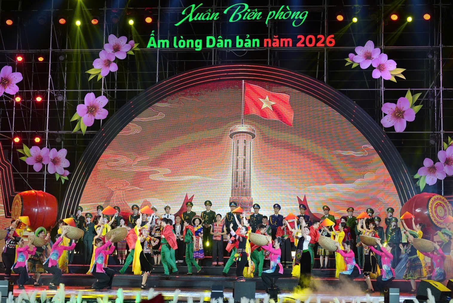 “Xuân biên phòng ấm lòng dân bản” năm 2026- biểu tượng sinh động của tình đoàn kết quân – dân - ảnh 4