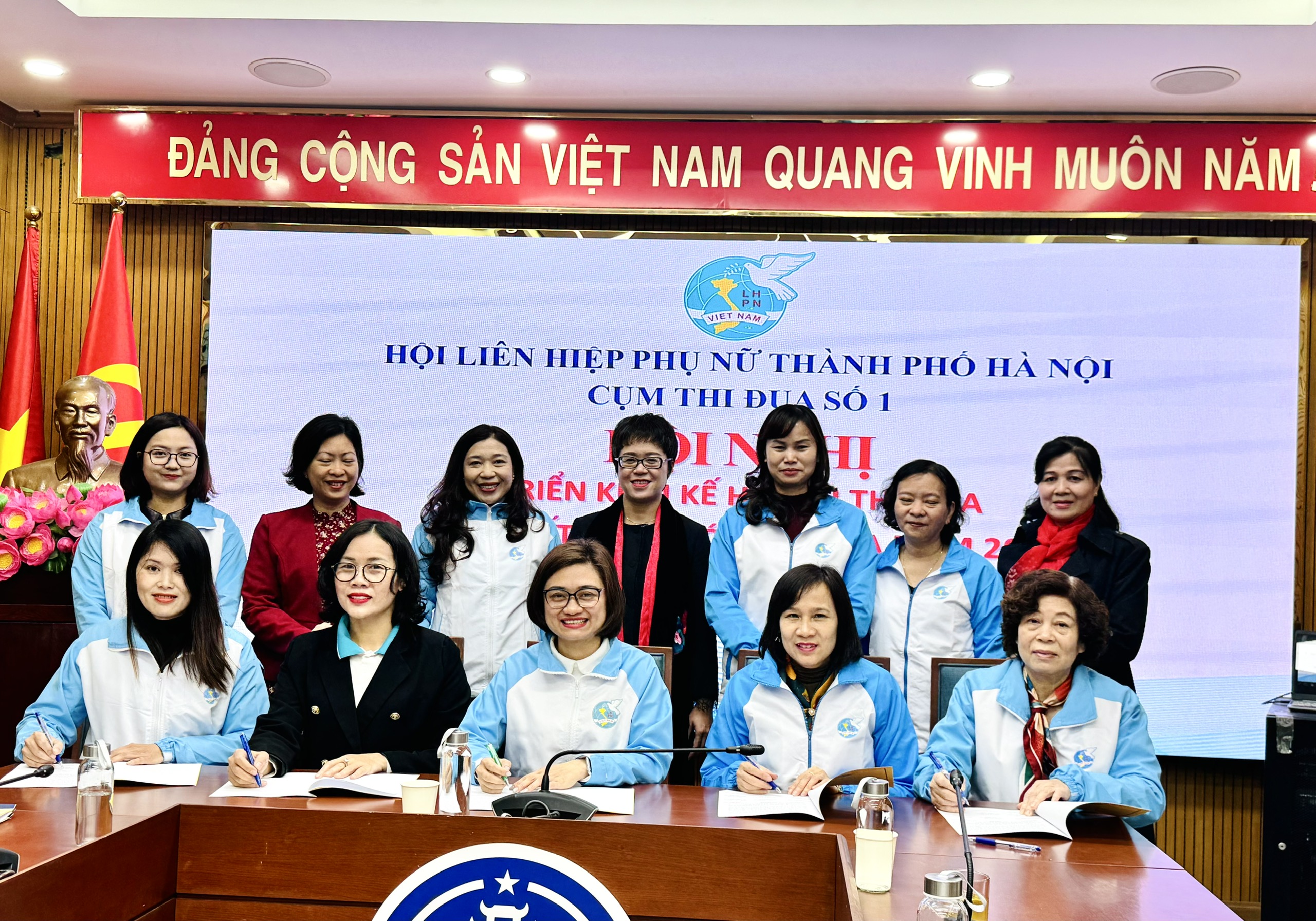 Cụm thi đua số 01 Hội LHPN TP Hà Nội: Đoàn kết, sáng tạo, quyết tâm hoàn thành xuất sắc nhiệm vụ năm 2026 - ảnh 6