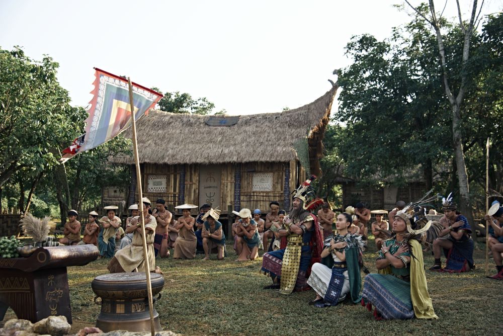 Hơn cả một bộ phim, “Huyền tình Dạ Trạch”- phim điện ảnh đầu tiên khai thác về thời kỳ Việt cổ trở thành một dấu ấn văn hóa  - ảnh 4