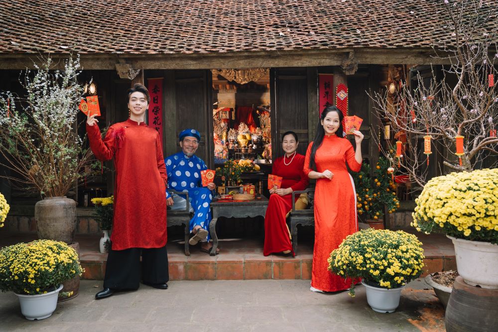 Nghệ sĩ Tỳ bà Vũ Diệu Thảo lan tỏa thông điệp sum vầy, bình an dịp Tết trong MV “Tết bình an bên nhau” - ảnh 6