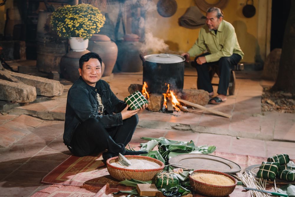 Nghệ sĩ Tỳ bà Vũ Diệu Thảo lan tỏa thông điệp sum vầy, bình an dịp Tết trong MV “Tết bình an bên nhau” - ảnh 7