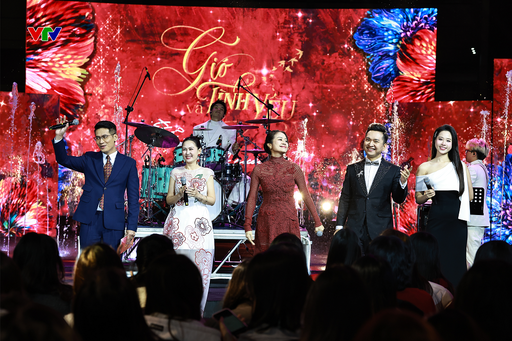 “Gió và tình yêu thổi trên đất nước tôi”- hành trình của niềm tin và sức mạnh Việt Nam  - ảnh 8