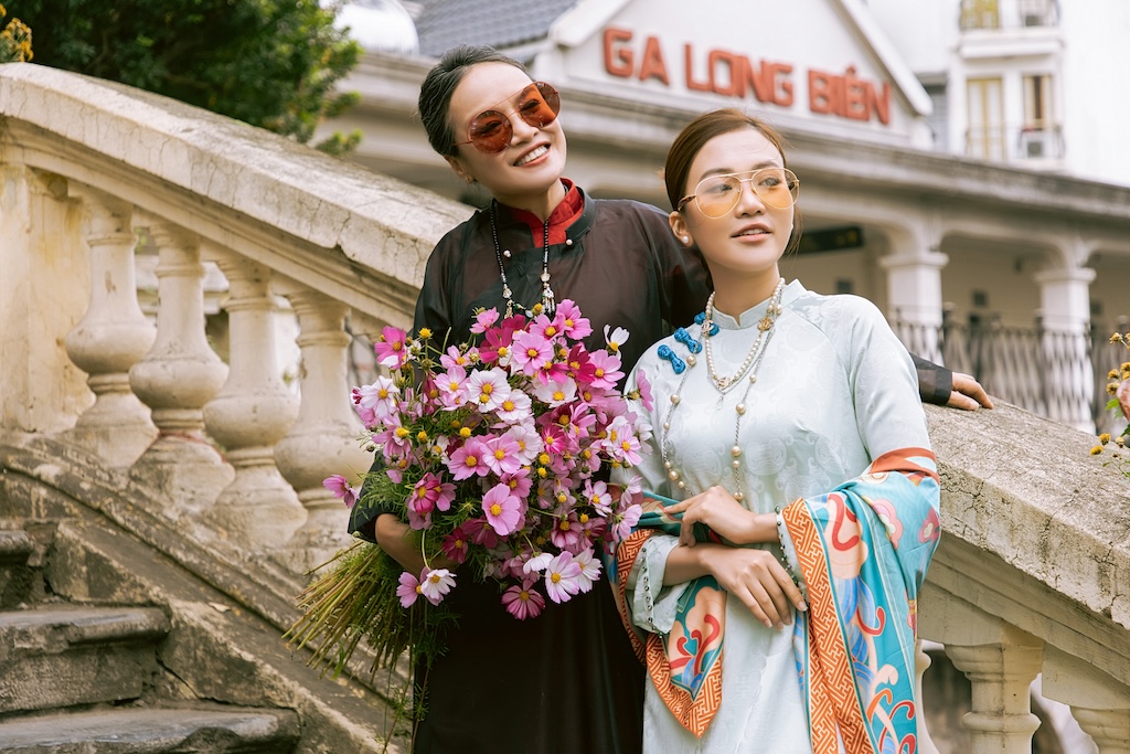 Dàn sao Việt diện áo dài gấm lụa của Cao Minh Tiến rộn ràng đón Xuân mới - ảnh 3