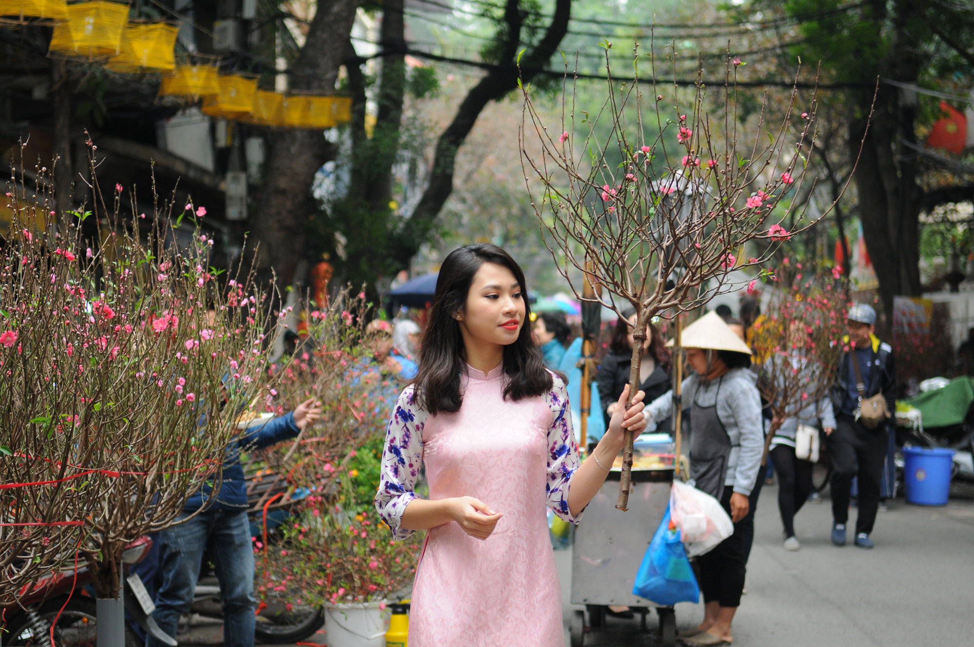 Ng&agrave;y Tết, nhiều bạn trẻ lựa chọn lối sống tối giản, d&agrave;nh thời gian du xu&acirc;n, thư gi&atilde;n