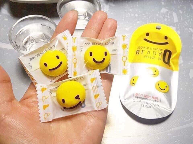 Một sản phẩm kẹo giải rượu được quảng cáo xuất xứ Hàn Quốc rao bántrên mạng xã hội.