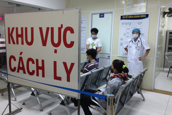 Bệnh nh&acirc;n được theo d&otilde;i tại khu vực c&aacute;ch ly