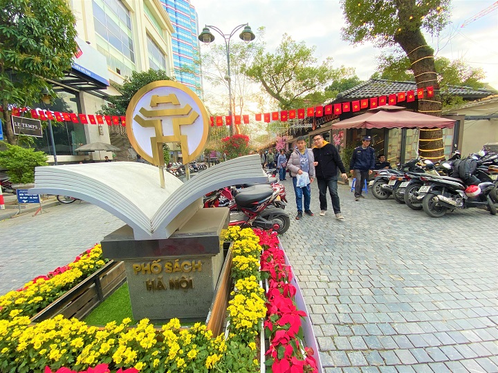 Phố s&aacute;ch Xu&acirc;n Canh T&yacute; 2020 được tổ chức từ ng&agrave;y 27/1/2020 đến ng&agrave;y 3/2/2020 (tức m&ugrave;ng 3 Tết đến m&ugrave;ng 10 Tết) nhằm tạo n&ecirc;n một kh&ocirc;ng gian tri thức hấp dẫn, gi&agrave;u sắc xu&acirc;n d&agrave;nh cho nh&acirc;n d&acirc;n Thủ đ&ocirc; v&agrave; du kh&aacute;ch.