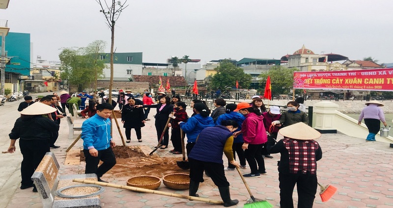 Các đại biểu tham gia trồng cây tại xã Vĩnh Quỳnh Các đại biểu tham gia trồng cây tại xã Vĩnh Quỳnh