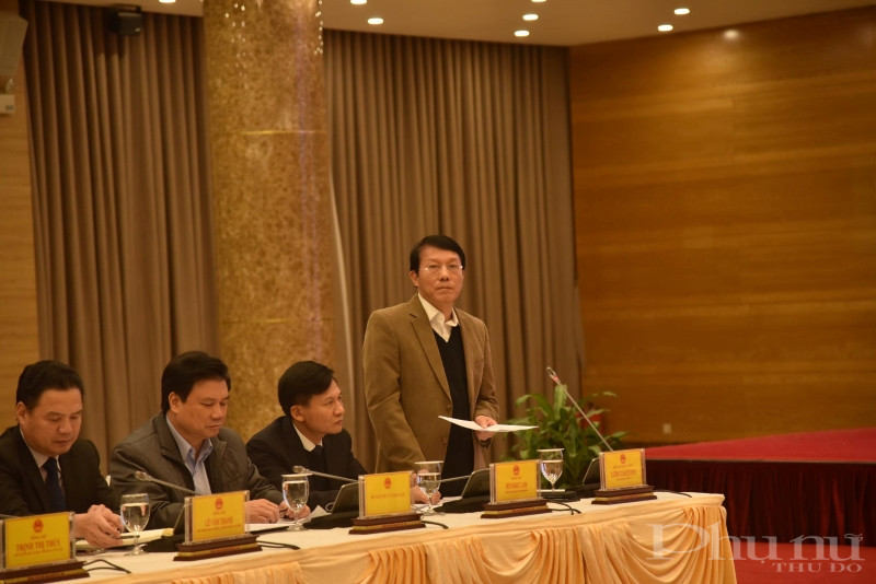 Thứ trưởng Bộ Công an Lương Tam Quang thông tin tại buổi họp báo Chính phủ