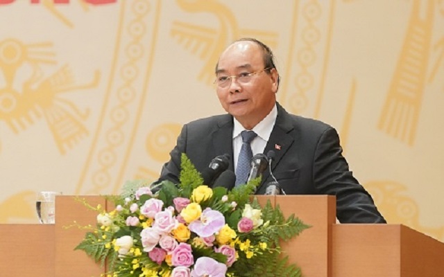 Thủ tướng Nguyễn Xuân Phúc phát biểu chỉ đạo hội nghị.
